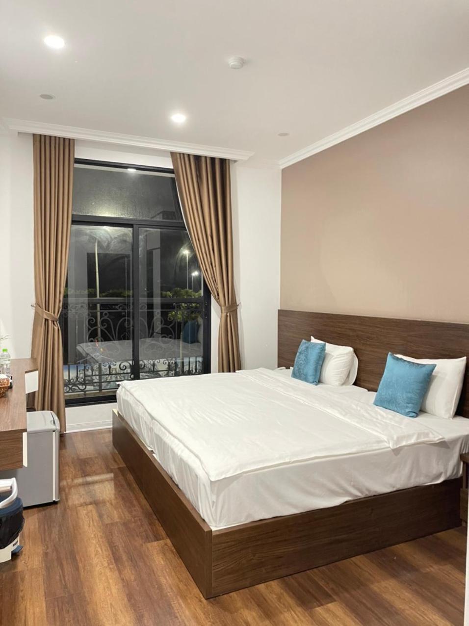 Minh Phong Hotel Ha Long Oda fotoğraf